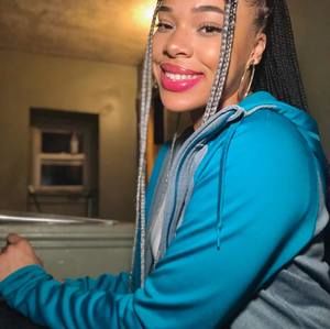 Meet your Posher, Destiny